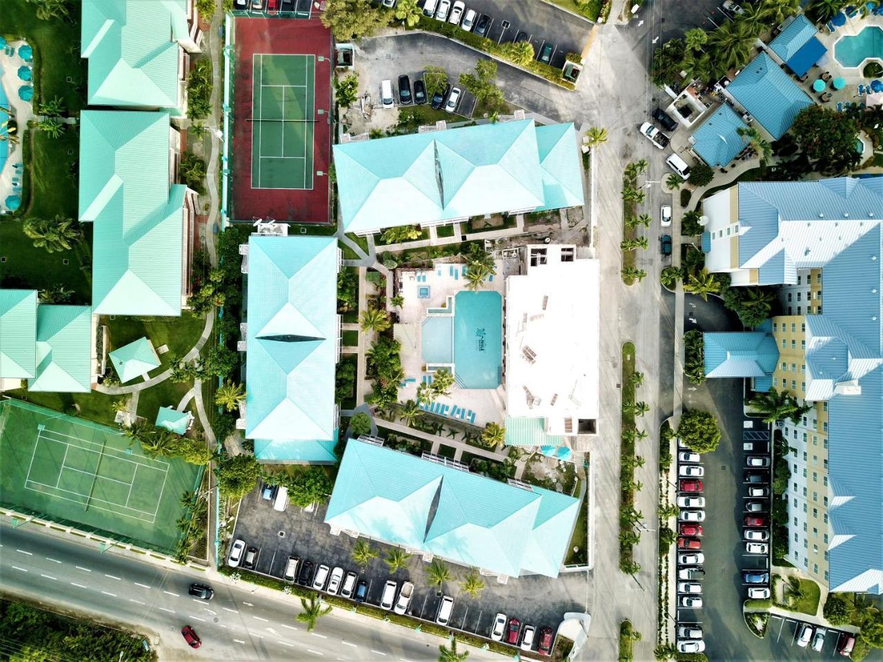 Seven Mile Beach Resort George Town Exterior photo